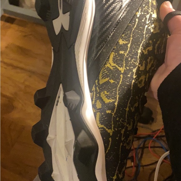 Men’s Under Armour cheetah print cleats size 13 - Picture 4 of 5